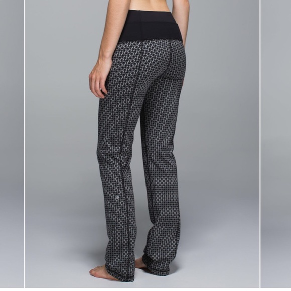 lululemon athletica Pants - Lululemon like new Straight Pant